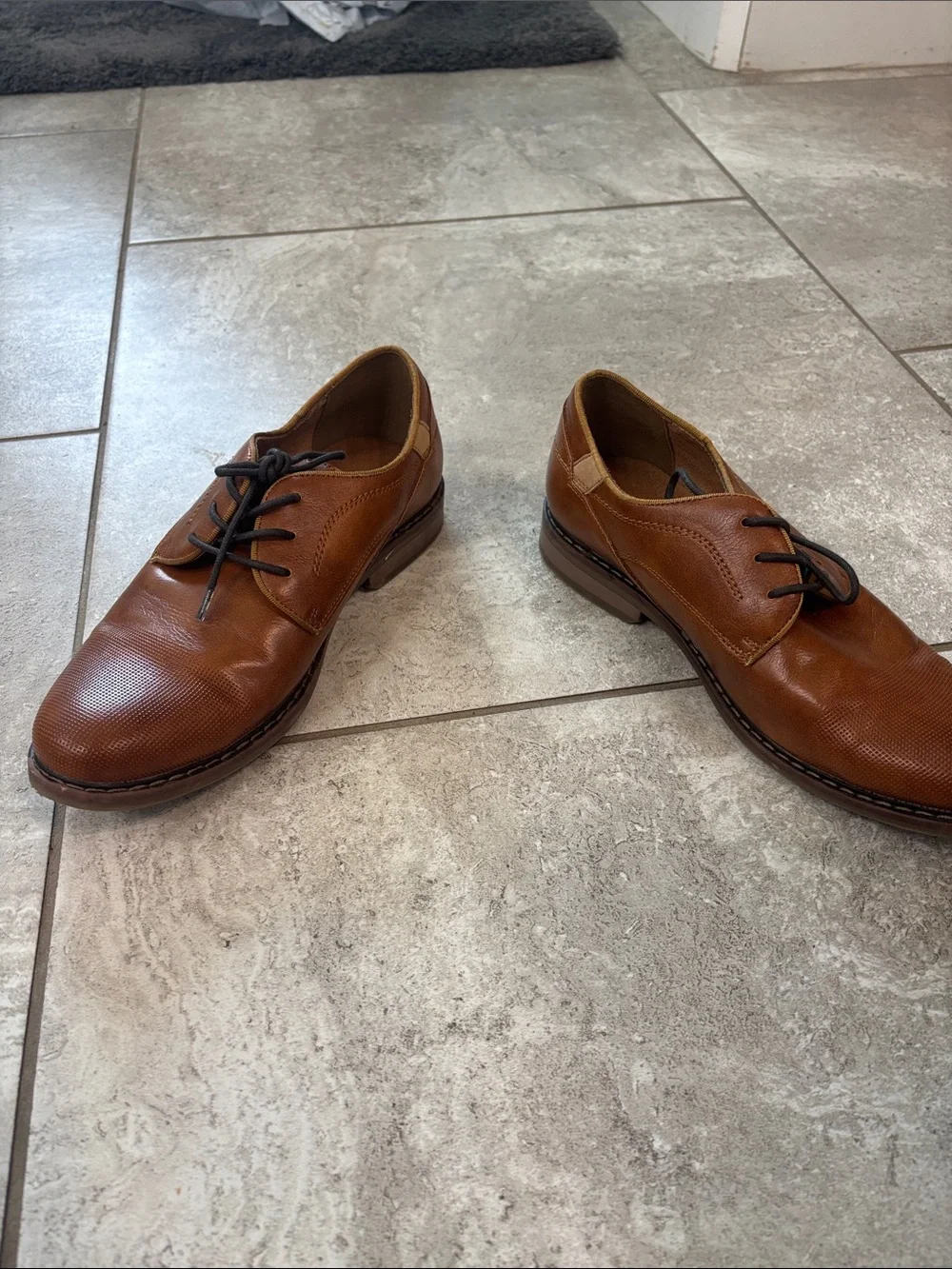 Brown oxford lace up style dress shoes